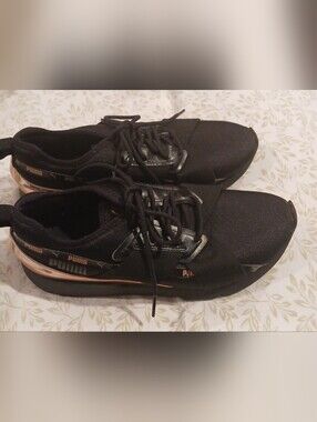 Puma Running Shoes Rose Gold 8.5